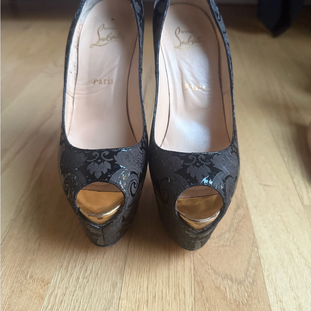 Christian Louboutin Highness 160 patent Arabesque